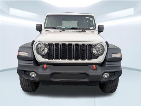 Used 2024 Jeep Wrangler Sport AWD/4WD image 5