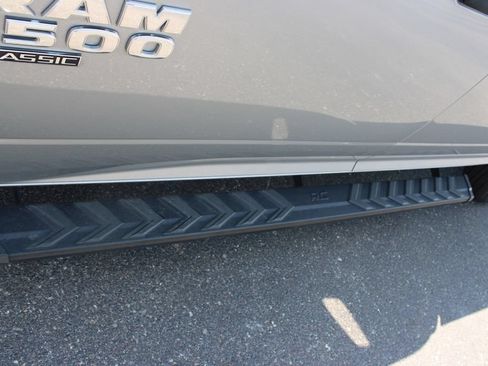 Used 2022 RAM 1500 Tradesman w/ Chrome Plus Package RWD image 17