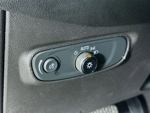Used 2024 Chevrolet Equinox RS AWD/4WD image 12