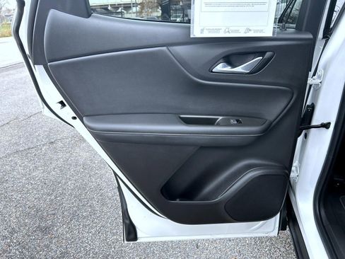 Certified 2023 Chevrolet Blazer LT w/ Convenience Package image 17