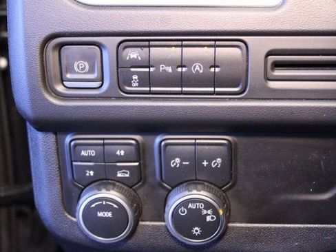 Used 2023 Chevrolet Tahoe LT image 23