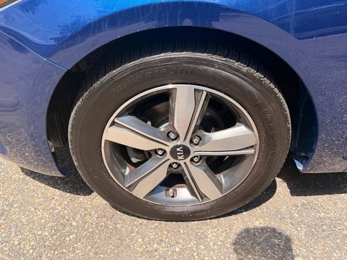 Used 2018 Kia Forte LX w/ LX Popular Package FWD image 13