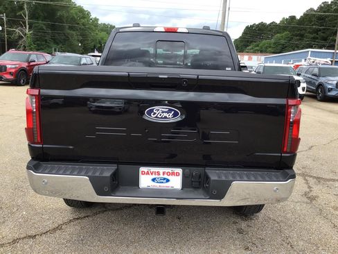 New 2026 Ford F150 XLT w/ Equipment Group 302A MID AWD/4WD image 10