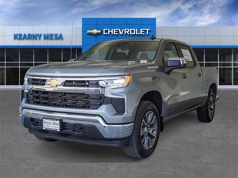 New 2026 Chevrolet Silverado 1500 LT image 3