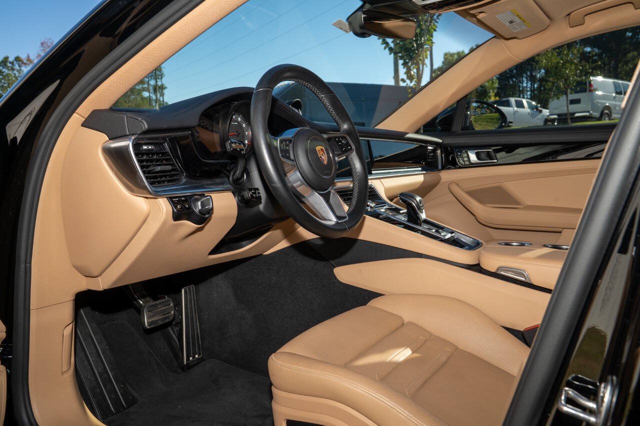 Used 2018 Porsche Panamera 4S AWD/4WD image 48