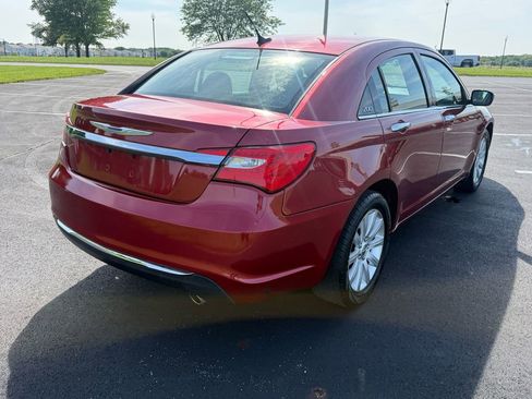 Used 2014 Chrysler 200 Limited w/ Sun/Sound Group FWD image 5