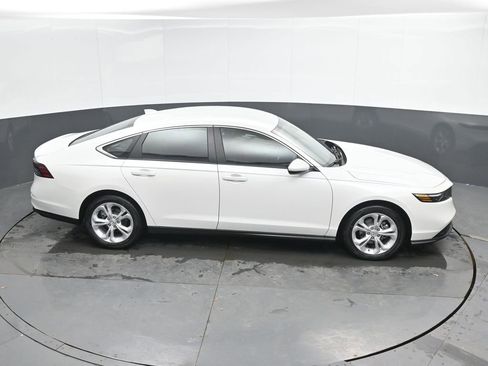 New 2026 Honda Accord LX image 27