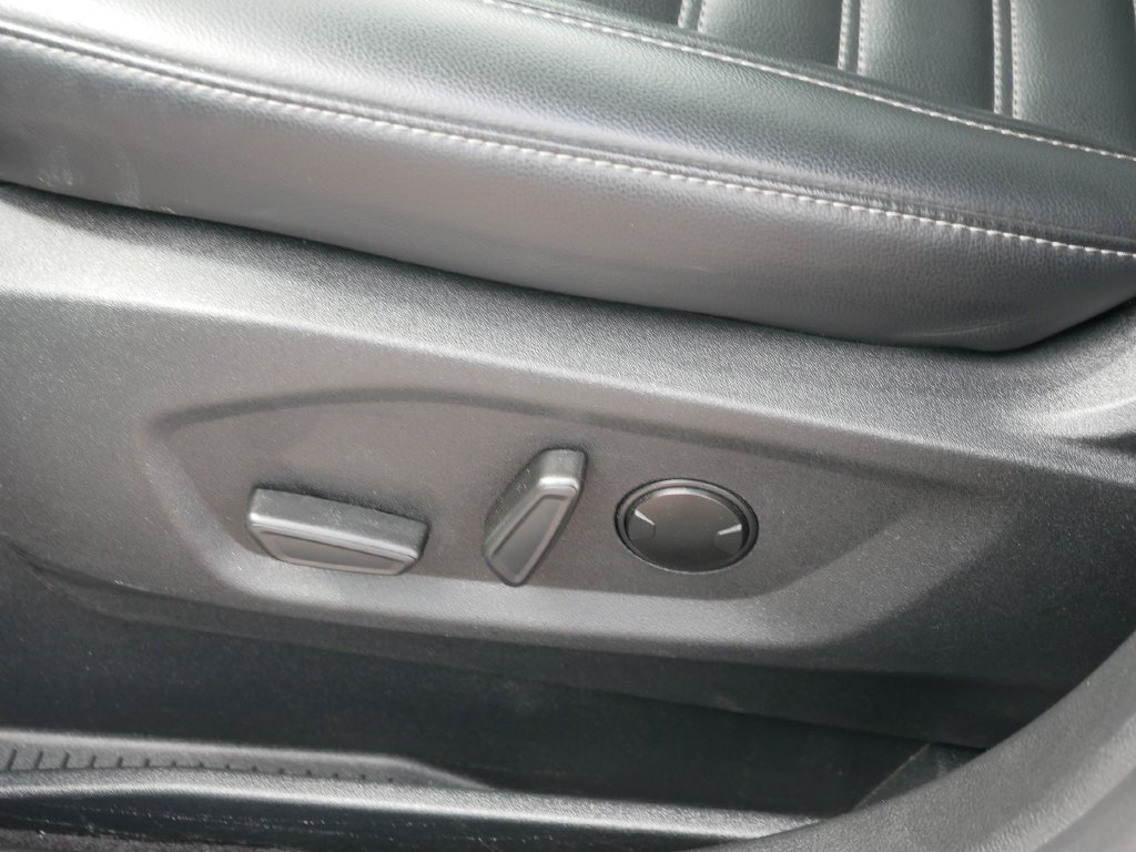 Used 2024 Ford Edge SEL AWD/4WD image 17