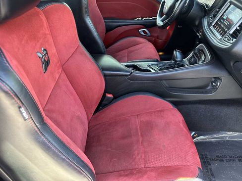 Used 2017 Dodge Challenger R/T Scat Pack RWD image 17
