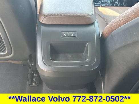 Used 2023 Volvo XC60 B5 Plus w/ Climate Package AWD/4WD image 15