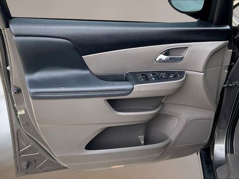 Used 2015 Honda Odyssey EX-L image 20