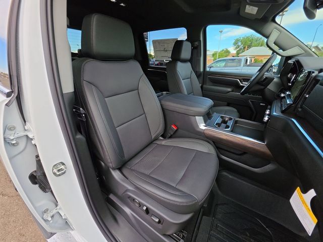 New 2026 GMC Sierra 3500 SLT w/ SLT Premium Package AWD/4WD image 18