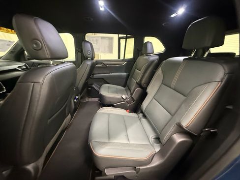 Certified 2024 GMC Acadia AT4 w/ Super Cruise Package image 20