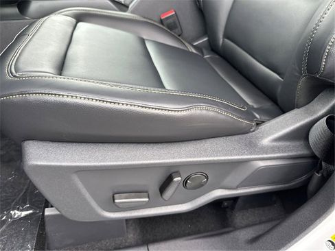 New 2025 Ford Bronco Badlands image 26