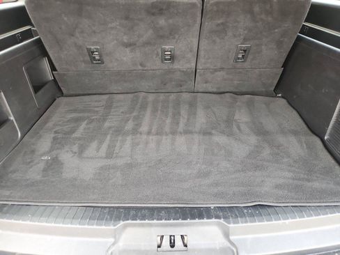 Used 2018 Ford Expedition Max XLT w/ Equipment Group 202A RWD image 26