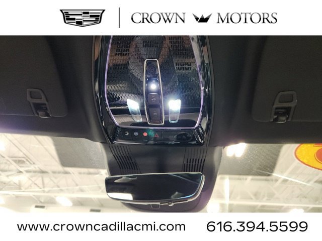 Certified 2026 Cadillac Vistiq Sport w/ LPO, Floor Liner Package AWD/4WD image 18