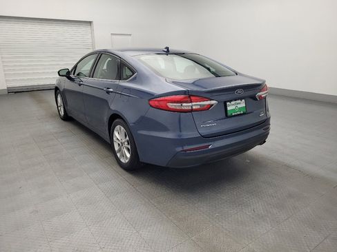 Used 2019 Ford Fusion SE image 5