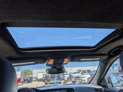 Used 2022 Dodge Durango R/T image 22