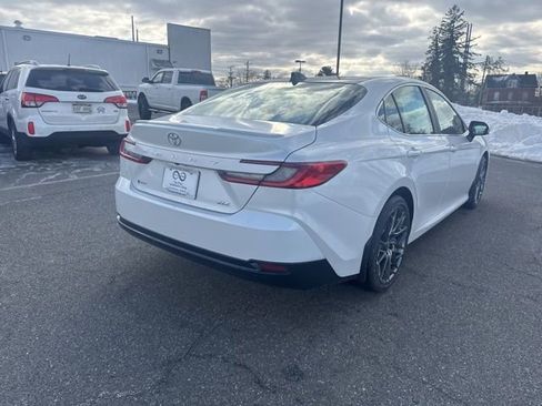 New 2026 Toyota Camry XLE image 7