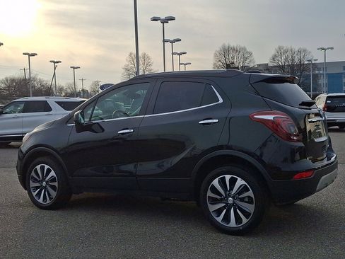 Used 2022 Buick Encore Preferred w/ Safety Package image 7