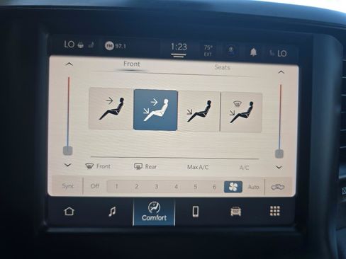 Used 2023 RAM 1500 Big Horn AWD/4WD image 33