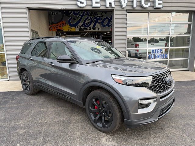 Used 2021 Ford Explorer ST w/ Equipment Group 401A AWD/4WD image 4