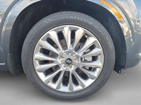 Used 2020 Hyundai Palisade Limited image 21