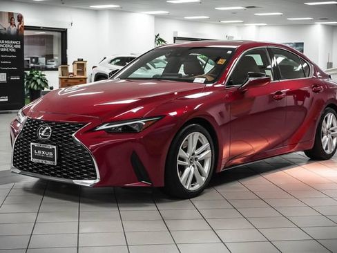 Used 2024 Lexus IS 300 w/ Comfort Package RWD image 3