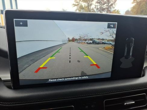 Certified 2023 Lincoln Nautilus Reserve w/ Monochromatic Package image 19