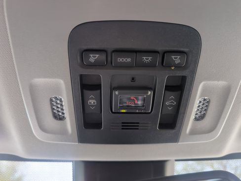 Certified 2022 Toyota Camry XSE image 36