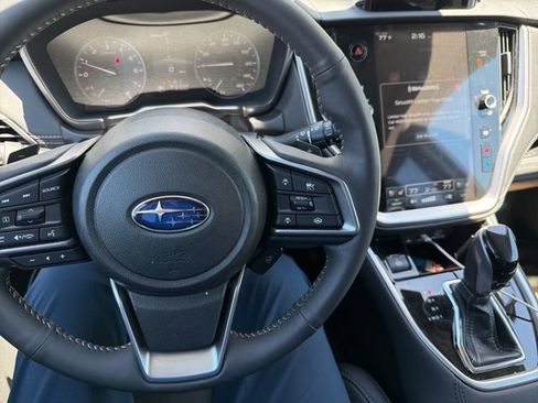 Used 2025 Subaru Outback Touring XT AWD/4WD image 8