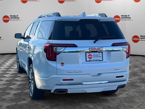 Used 2023 GMC Acadia Denali w/ Denali Ultimate Package AWD/4WD image 3