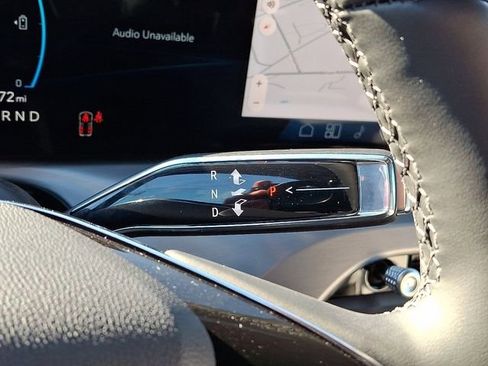 New 2026 Cadillac Vistiq Sport image 9