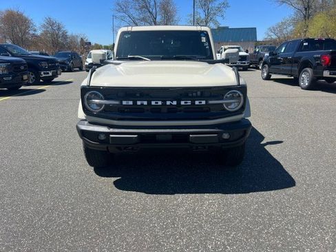 New 2026 Ford Bronco Outer Banks AWD/4WD image 24