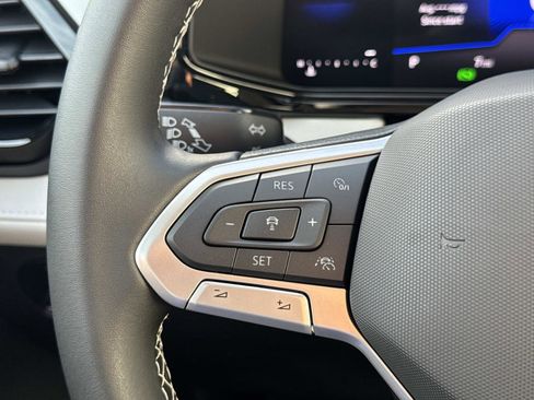 New 2026 Volkswagen Taos S image 18