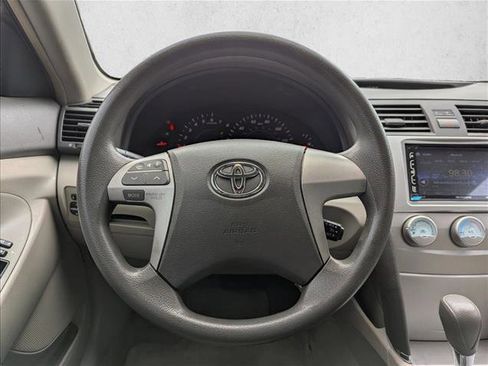 Used 2007 Toyota Camry LE image 15
