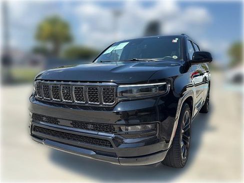 Used 2024 Jeep Grand Wagoneer Series II Obsidian w/ Quick Order Packagew 28T AWD/4WD image 3