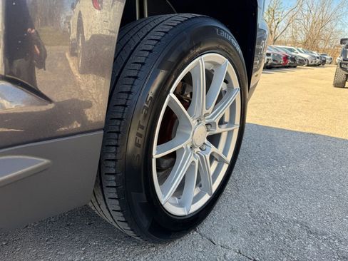 Used 2016 GMC Terrain SLT w/ Open Road Package image 13