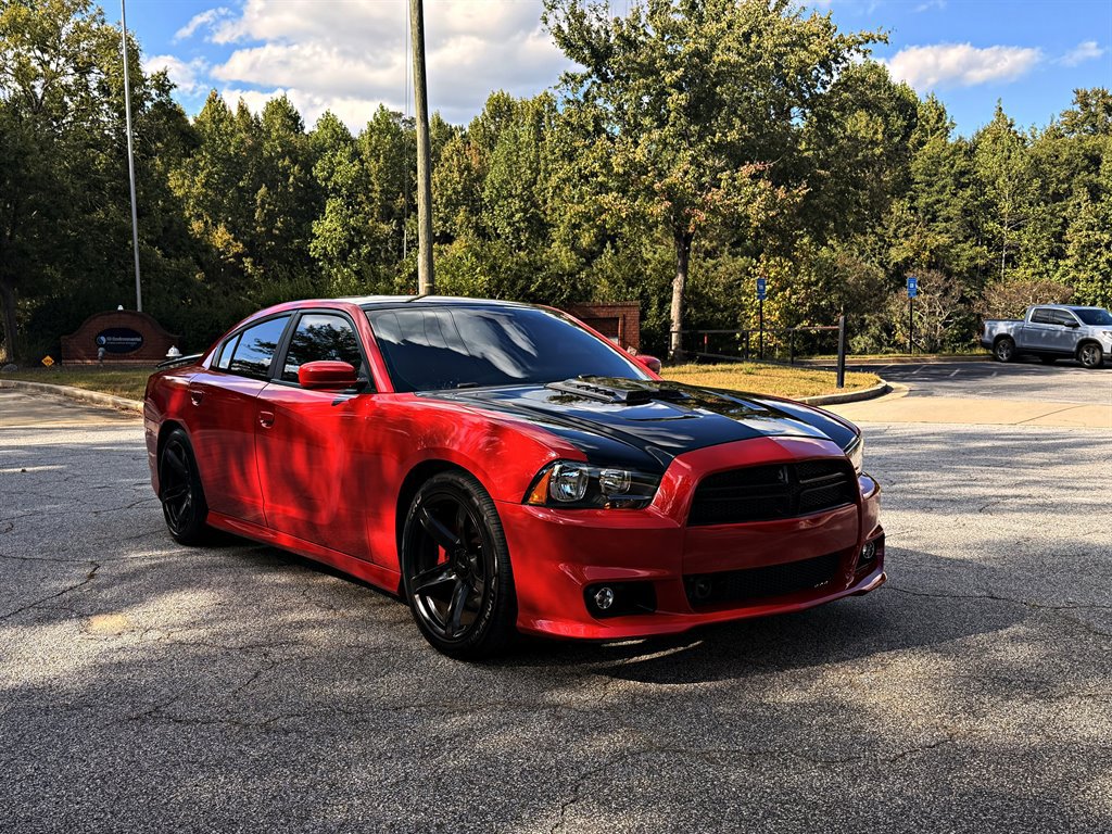 Used 2012 Dodge Charger SRT8 w/ Adaptive Cruise Control Group RWD image 3