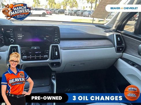 Used 2023 Kia Sorento EX image 17