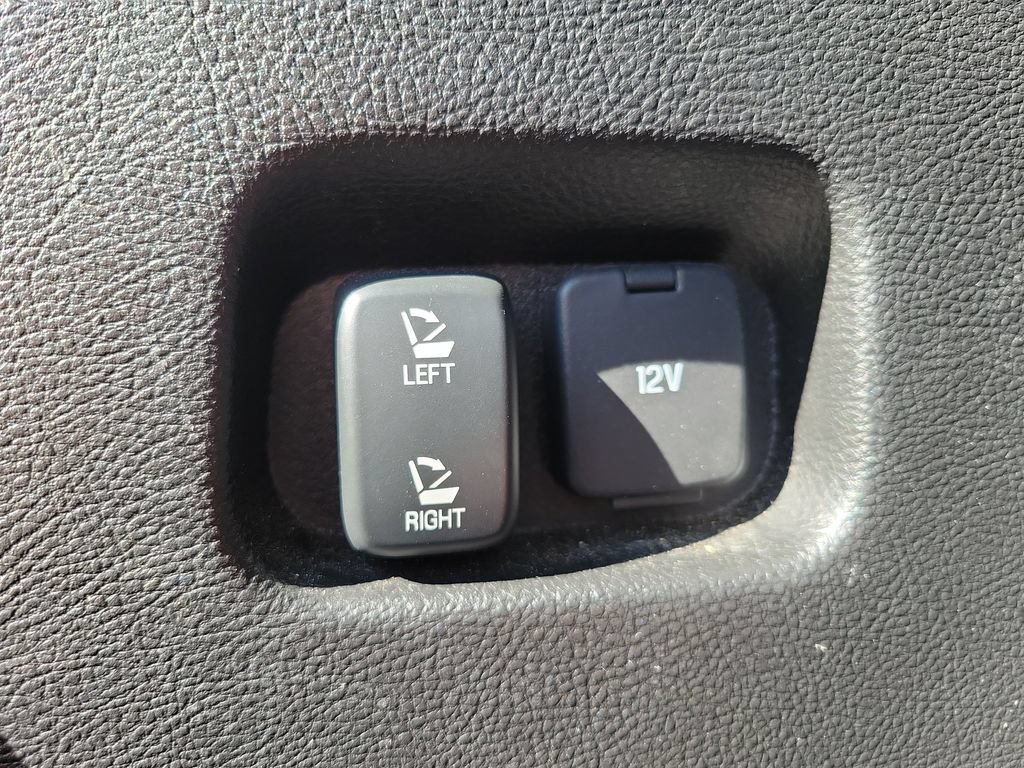 Used 2024 Ford Edge SEL AWD/4WD image 33
