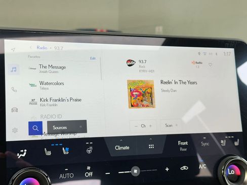 Certified 2025 Lexus RX 350h w/ Convenience Package image 20