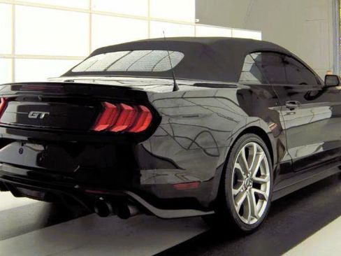 Used 2022 Ford Mustang GT Premium RWD image 3