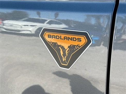 New 2025 Ford Bronco Badlands image 19