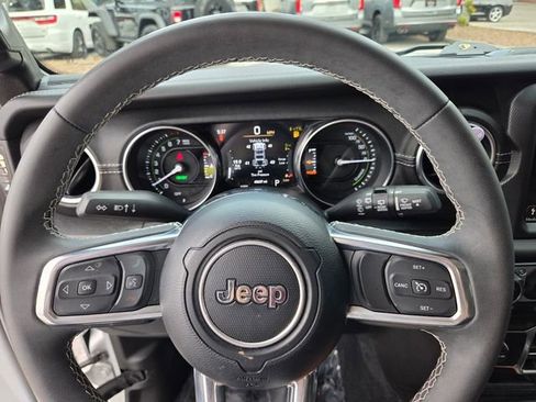 Certified 2023 Jeep Wrangler Unlimited Sahara AWD/4WD image 29
