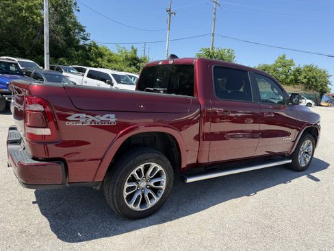 Used 2020 RAM 1500 Laramie w/ Sport Appearance Package AWD/4WD image 7