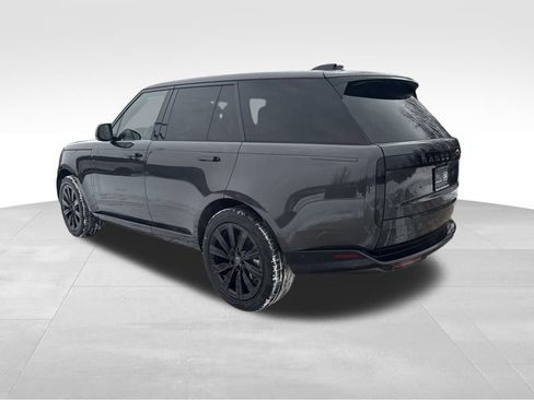 New 2026 Land Rover Range Rover SE image 3