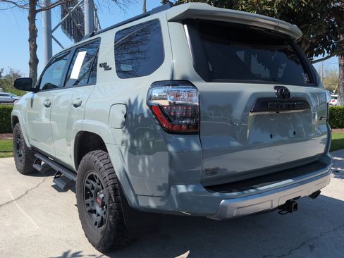 Used 2023 Toyota 4Runner TRD Off-Road Premium w/ Moonroof Package image 8
