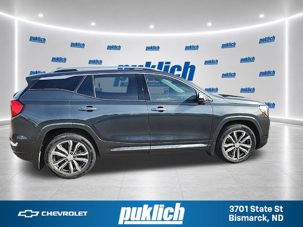 Used 2018 GMC Terrain Denali w/ Advanced Safety Package AWD/4WD image 8