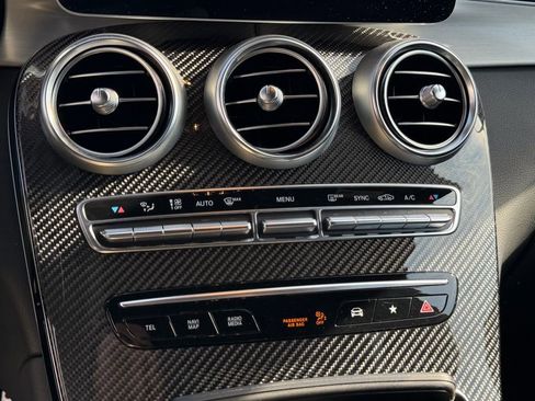 Used 2022 Mercedes-Benz GLC 43 AMG 4MATIC image 24